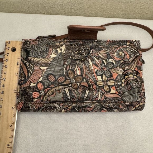 Sakroots Coated Canvas Smartphone Crossbody Wristlet Clutch Wallet Bag Bohemian - Picture 9 of 10